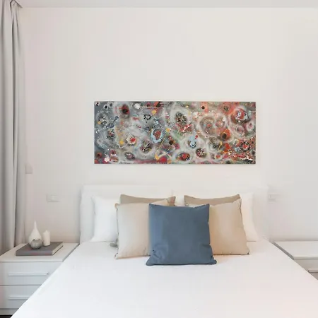 Santa Tecla Living Volturno 33 Milano