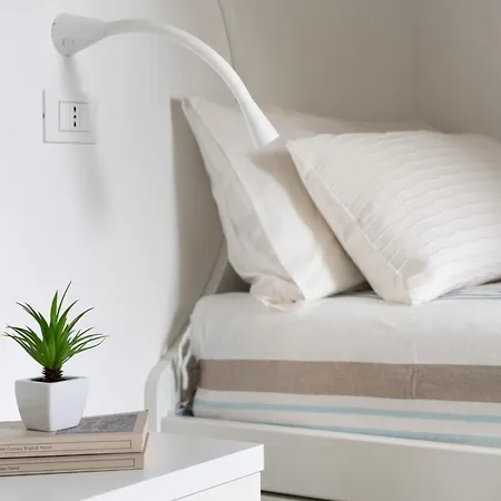 Apartment Santa Tecla Living Volturno 33 *